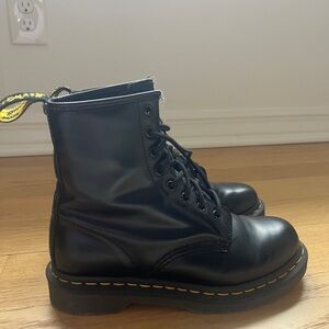 Doc marten original boots black leather
